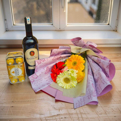 Classic Red Wine, Chocolates & Fresh Flowers Gift Hamper BPL-1074
