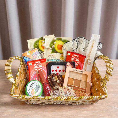 Pretty Glow Beauty & Accessories Gift Basket SK-2176