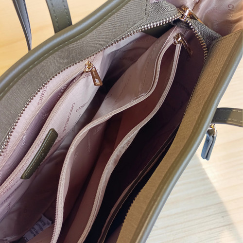 Chrisbella Green Color Side Bag with Zipper Pocket