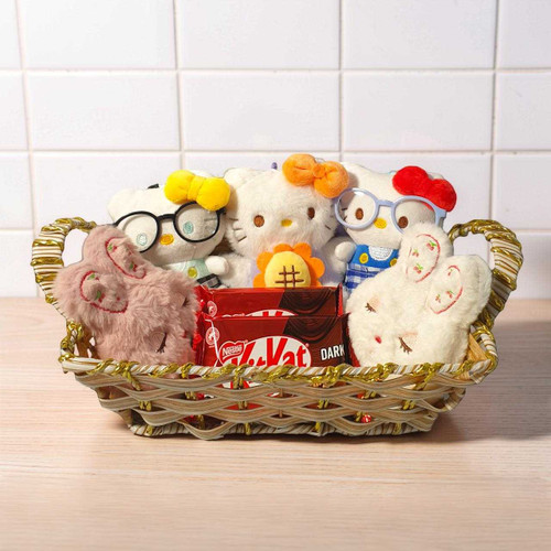 Cute Keychains & Kitkat Chocolates Gift Basket JNK-6830