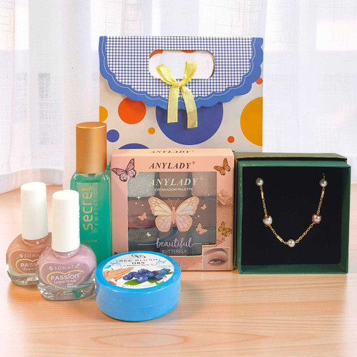 Beauty & Accessories Gift Set with Pearl Jewelry & Makeup Essentials DKG-471