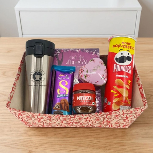 Book Lover Gift Box with Mug, Snacks & Candle JNK-6985