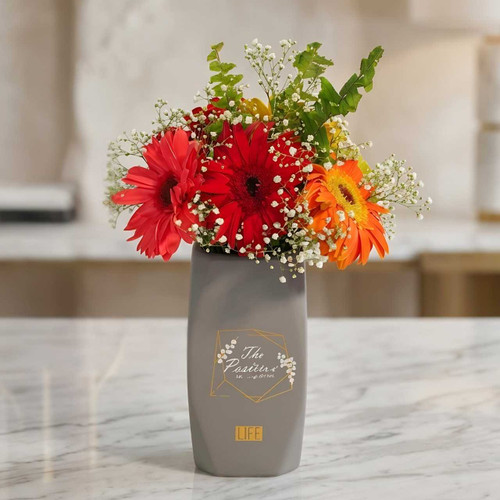 Gerbera Flower Vase Arrangement JNK-7104