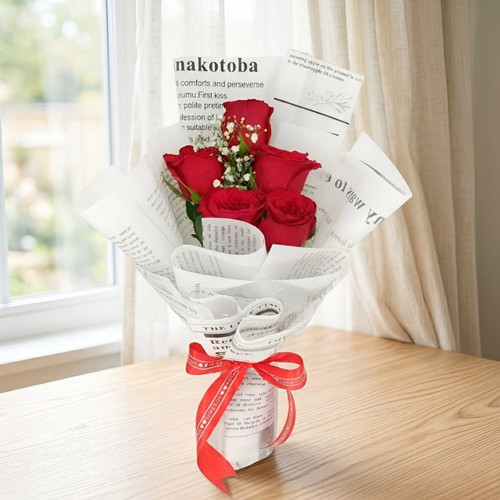 5 Red Rose Bouquet With Gypsy DKG-717