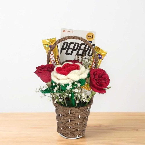 Crochet Roses & Chocolate In Bucket Basket SK-2763