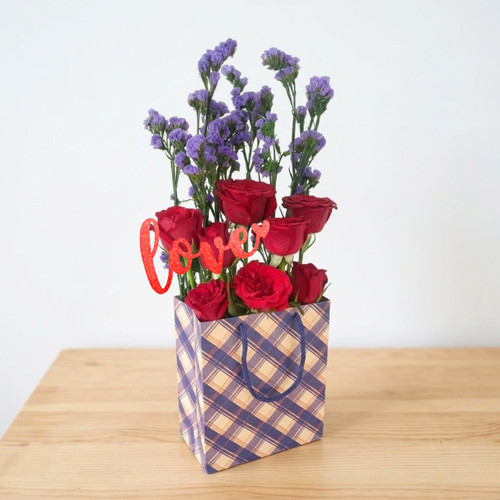 Elegant Red Roses & Dried Gypsy In Bag