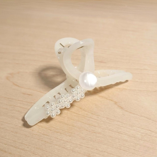 Premium Pearl Design Cross Hair Clip (Color May Vary)