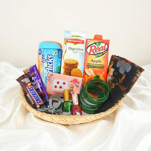 Shrawan Delight Basket with Snacks and Accessories JNK-7315