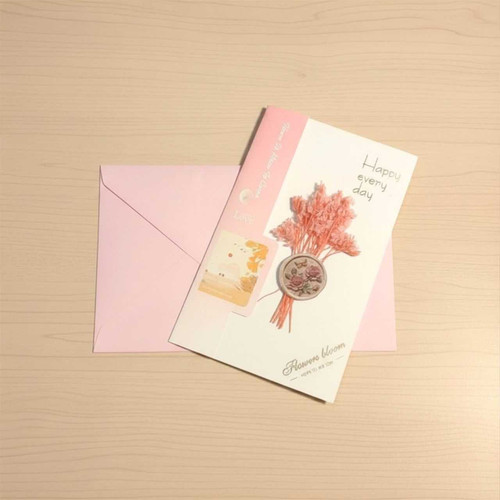 Light Pink Dried Flower Bouquet Card with Handwritten Message GC-5737