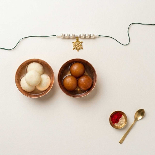 Sweet Moments Rakhi Gift Set DKG-1068