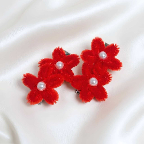 Handmade Fuzzy Flowers Red Hair Clips with Pearl HC-309