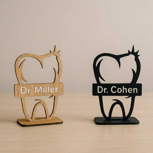 Professional Personalized Dentist Desk Sign – Custom Engraved Name SPM-812