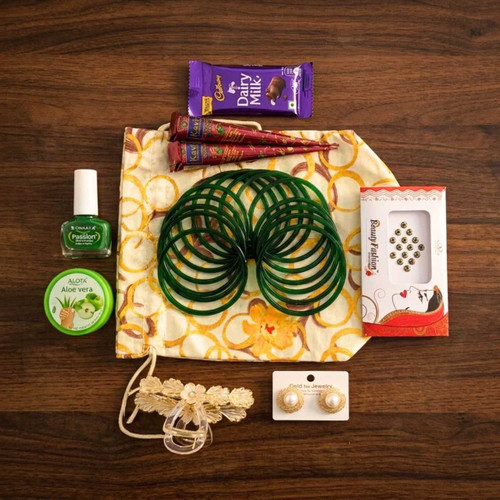 Tradition & Beauty Essential Gift Pouch SPM-820