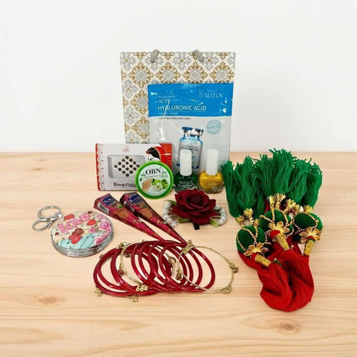 Festive Beauty & Self-Care Hamper DKG-1294
