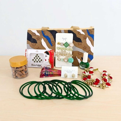 Shrawan Gift Hamper with Green Bangles & Mehendi JNK-7548