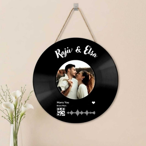 Personalized Vinyl Record Photo Frame with Music Theme For Couple SK-3337