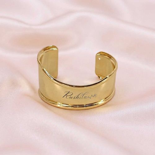 Customized Name Engraved Gold Cuff Bracelet Bala-34