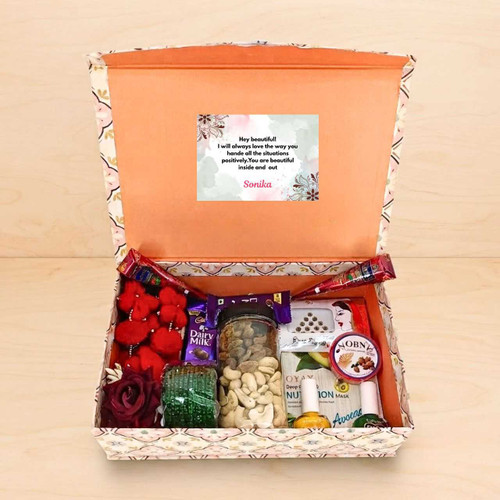 Dry Nuts & Green Chura Gift Box DKG-1371