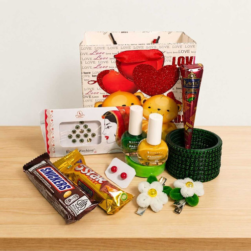 Green Chura, Nail Polish, Mehendi & Chocolate Gift Set DKG-1382