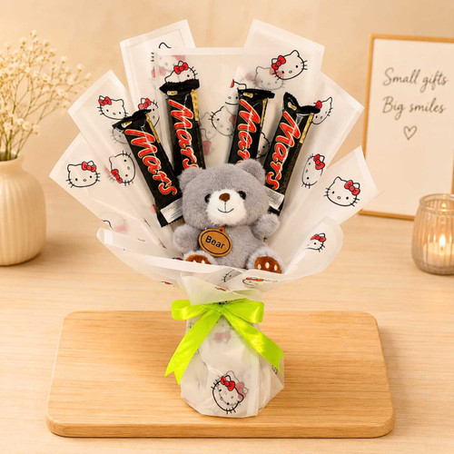 Bear Keychain & Mars Chocolate Bouquet JNK-7777