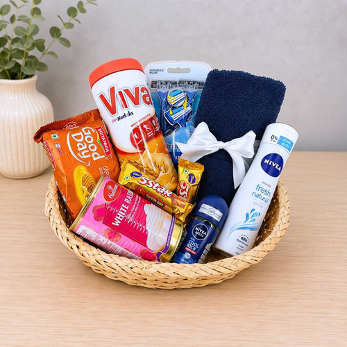 Gentleman’s Gift Hamper with Grooming Essentials & Snacks JNK-7810