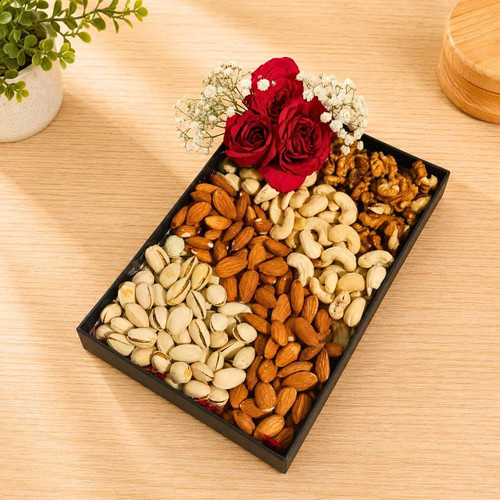 Dry Nuts & Roses Gift Box JNK-7888