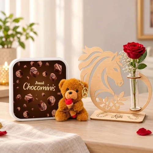 Romantic Rose & Chocolate Gift Hamper with Teddy Bear Keychain SK-3758