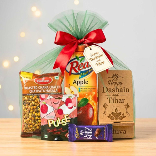 Personalized Festive Treats Hamper With Snacks DH-121