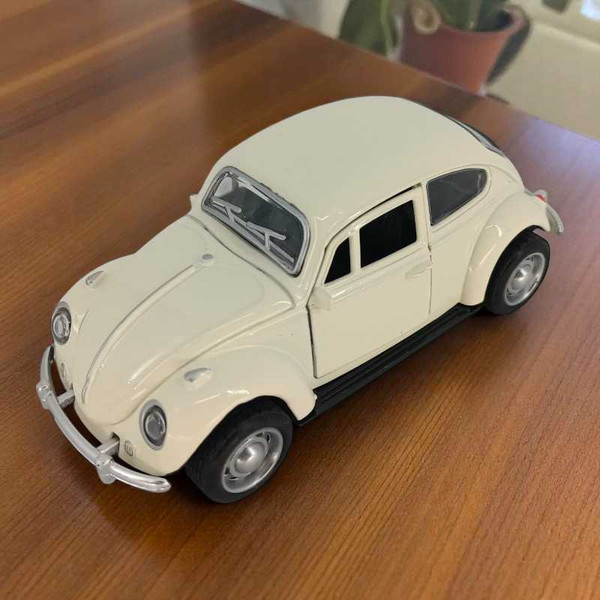 White Metal Geep Giftmandu
