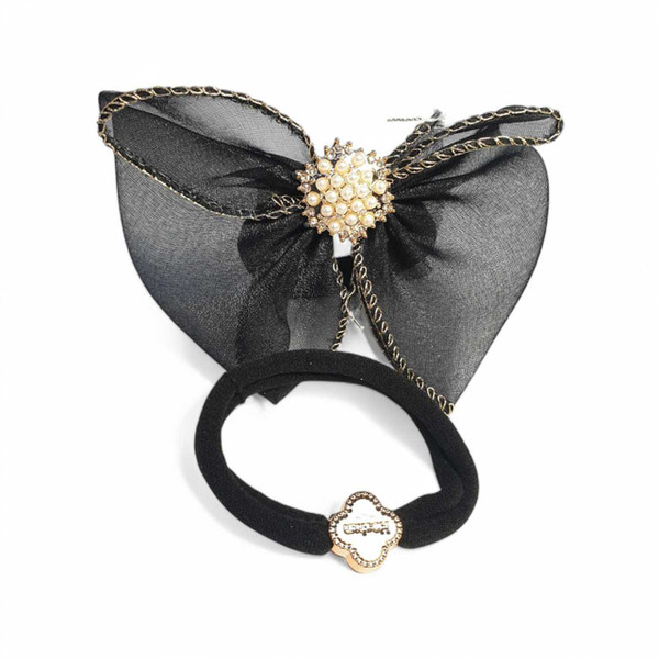 Birthday Gift Box for Her – Accessories, Personalized Wallet & Rhythm Box Giftmandu