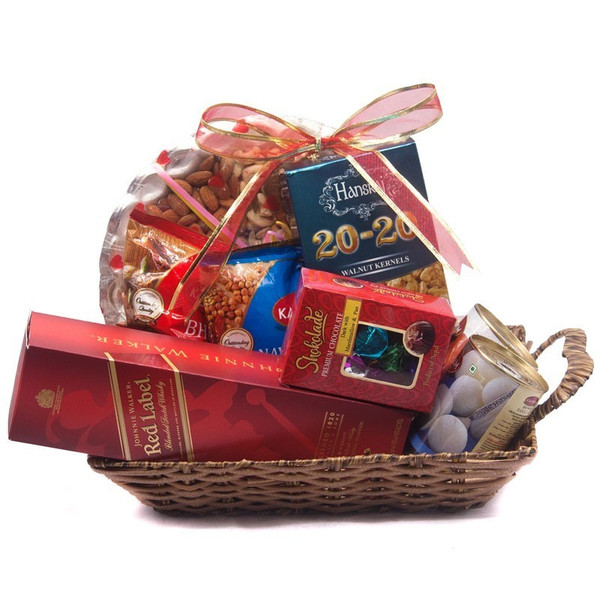 Dry Nuts Tray, Hansraj Walnut Kernels, Premium Chocolate Box, Sweets, Namkeen with JW Red Label Basket Dry Nuts Tray, Hansraj Walnut Kernels, Premium Chocolate Box, Sweets, Namkeen with JW Red Label Basket