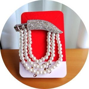 Brooch & Lapel Pins