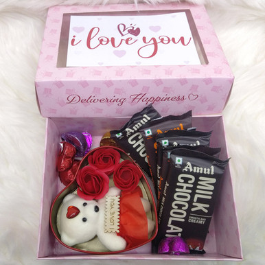 Red Heart Teddy and Rose Box with Chocolates in Box Valentine's Day ...