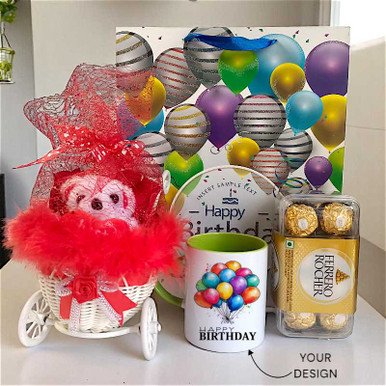 A Charming Birthday Gift Hamper For Her