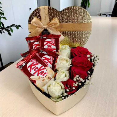 Roses & Chocolate Love Box Chocolates Gift to Nepal | Giftmandu