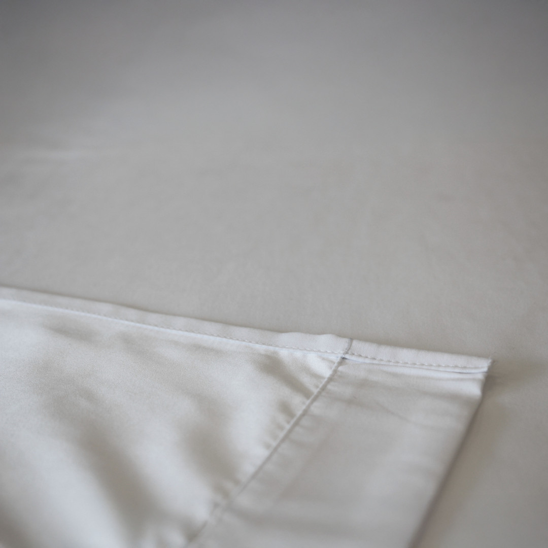 white 3