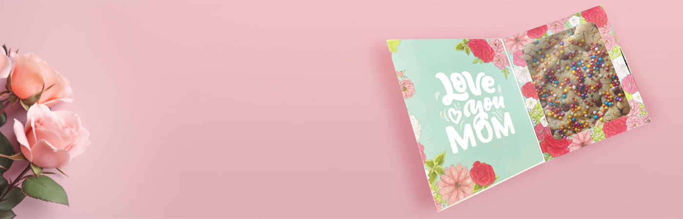 Gift packaging promotion for Mother&rsquo;s Day featuring boxes for sweets and special gifts