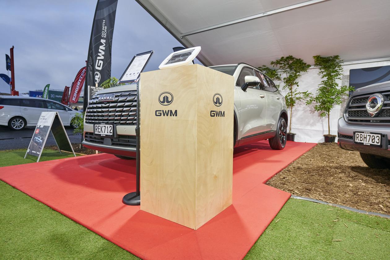 Bespoke Mall Display Auckland