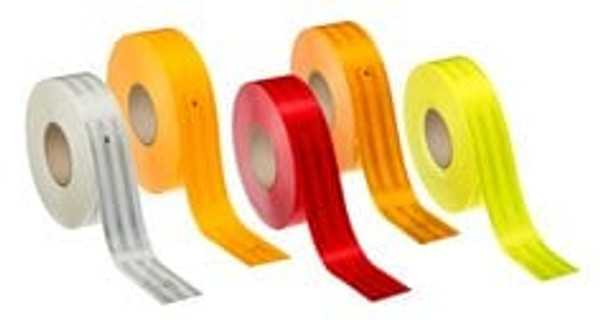 3M™ Diamond Grade™ Conspicuity Markings 983-32 Red/White, Kwik Logo, 2
in x 50 yd