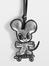 MOUSE SKATER KEYRING