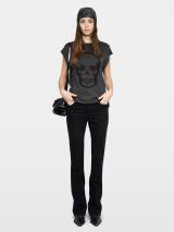 CLOE SKULL HOLES TSHIRT
