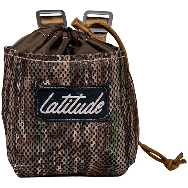 Latitude Classic Dump Pouch  Realtree Og