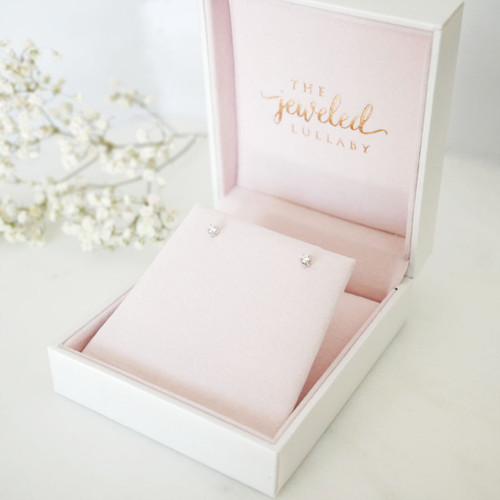 Baby diamond studs screw back | 14K white Gold