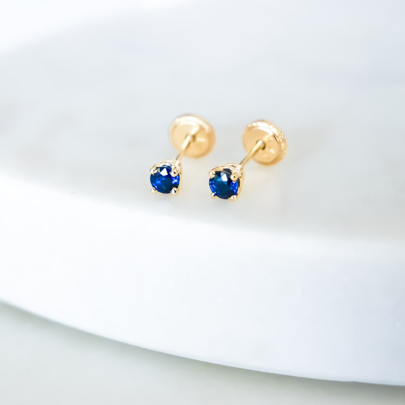 14 Karat White Gold September Birthstone Natural Round Blue Sapphire Stud  Earrings - WeilJewelry