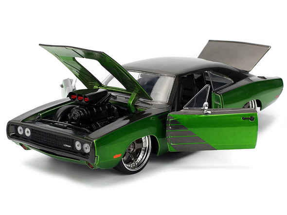 Side View of 1:24 Scale 1970 Dodge Charger R/T Bigtime Muscle Diecast Model in Dark Gray Metallic and Green Metallic Finish with Authentic Rubber Tires and Detailed Body Lines