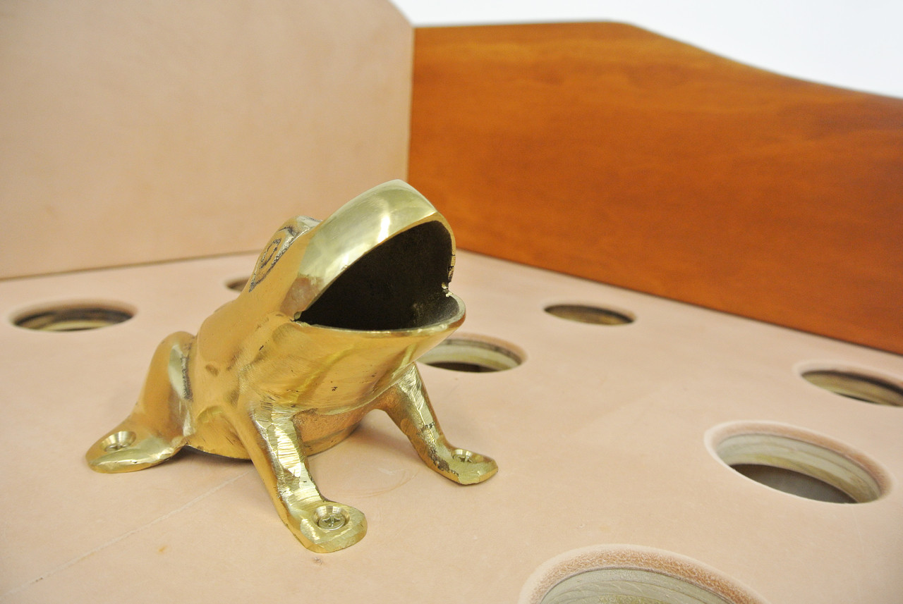 P◆SAPO Modern Traditional Peruvian Game of SAPO | Juego de Sapo Rana -The