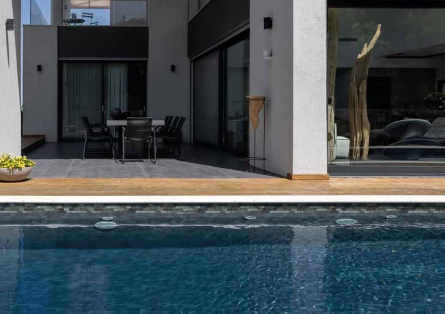 Onix Mosaico 1 x 2 Subway Matte Black Rock HP12BMBR