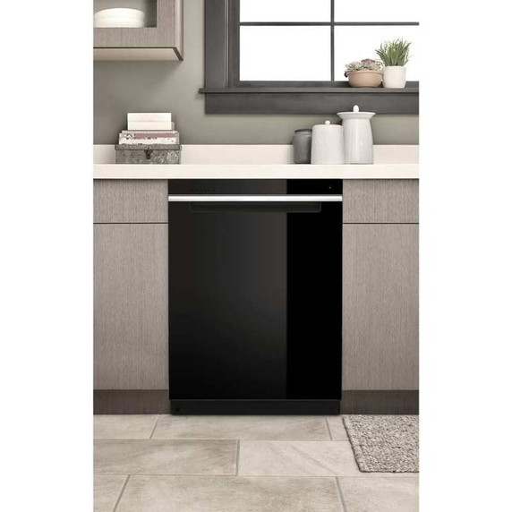 Whirlpool® 24” Stainless Steel Dishwasher with AI Intelligent Wash - 47 dBA WDTA50SAKB