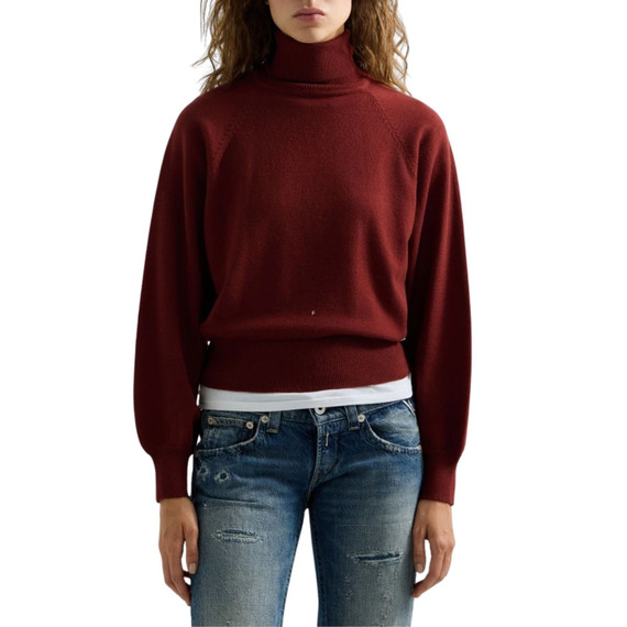 POLO-NECK SWEATER OVER BORDEAUX