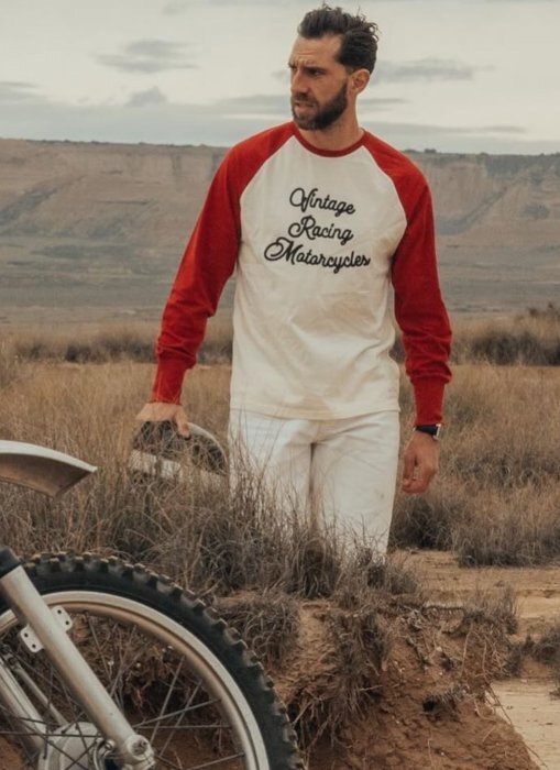 ABBIGLIAMENTO CASUAL LIFESTYLE